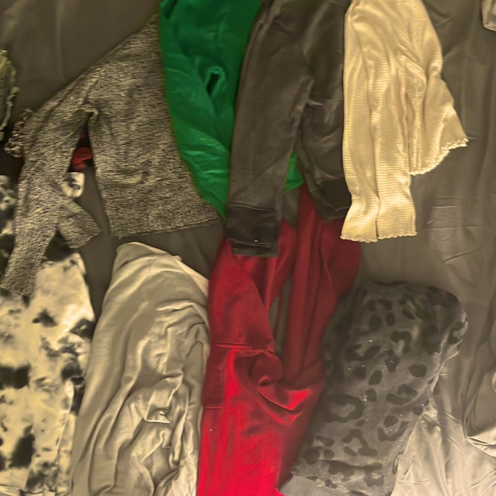 8 cute hoodies and sweaters
